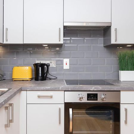 Cosy Ground Floor Apartment لندن المظهر الخارجي الصورة
