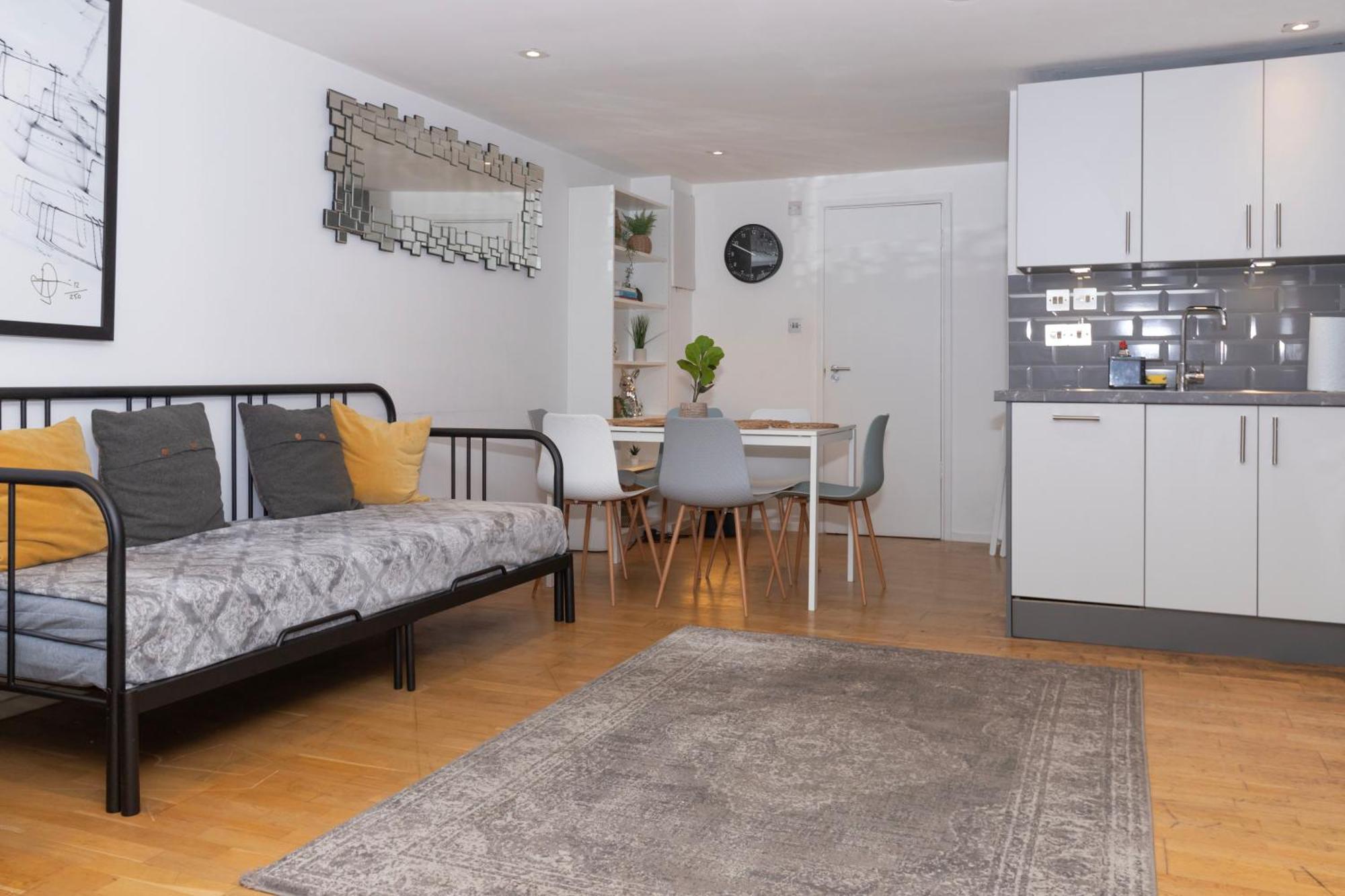 Cosy Ground Floor Apartment لندن المظهر الخارجي الصورة